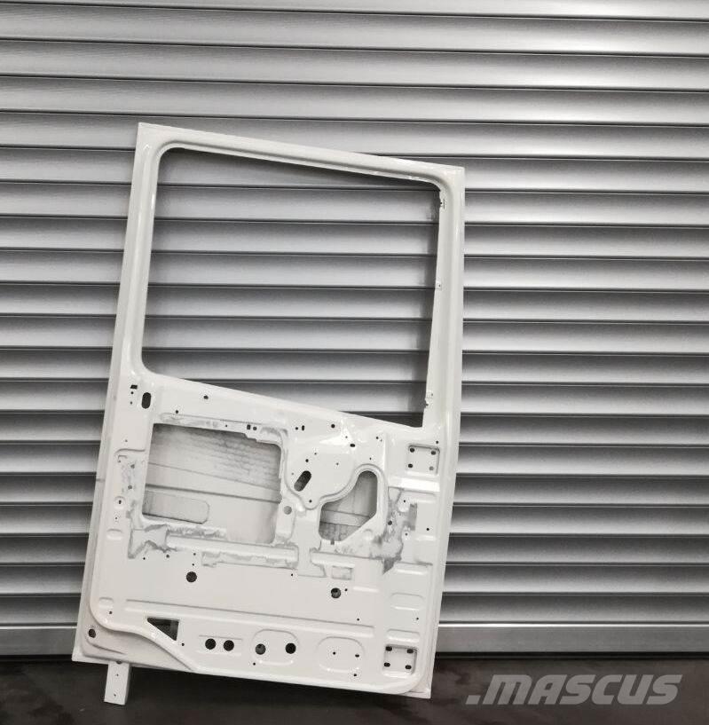 DAF (LH) NAKED - BARE Doprava – ostatné