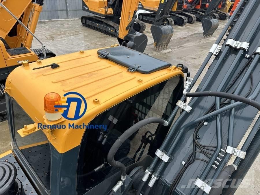 Hyundai R305LC-9T Pásové rýpadlá