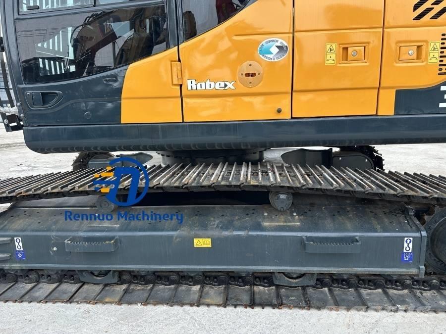 Hyundai R305LC-9T Pásové rýpadlá