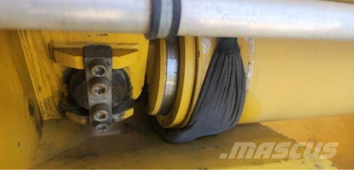 Demag AC 120-1 Univerzálne terénne žeriavy