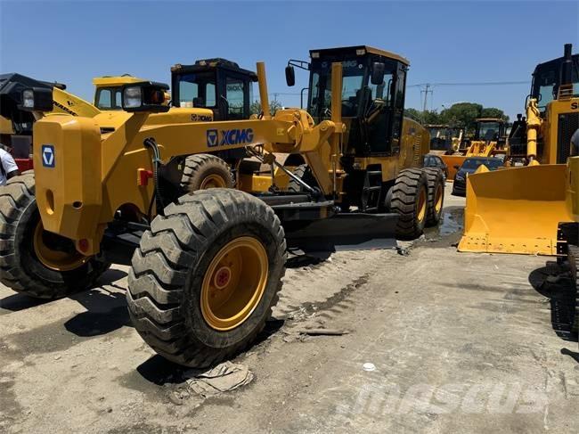 XCMG GR 180 Grejdery