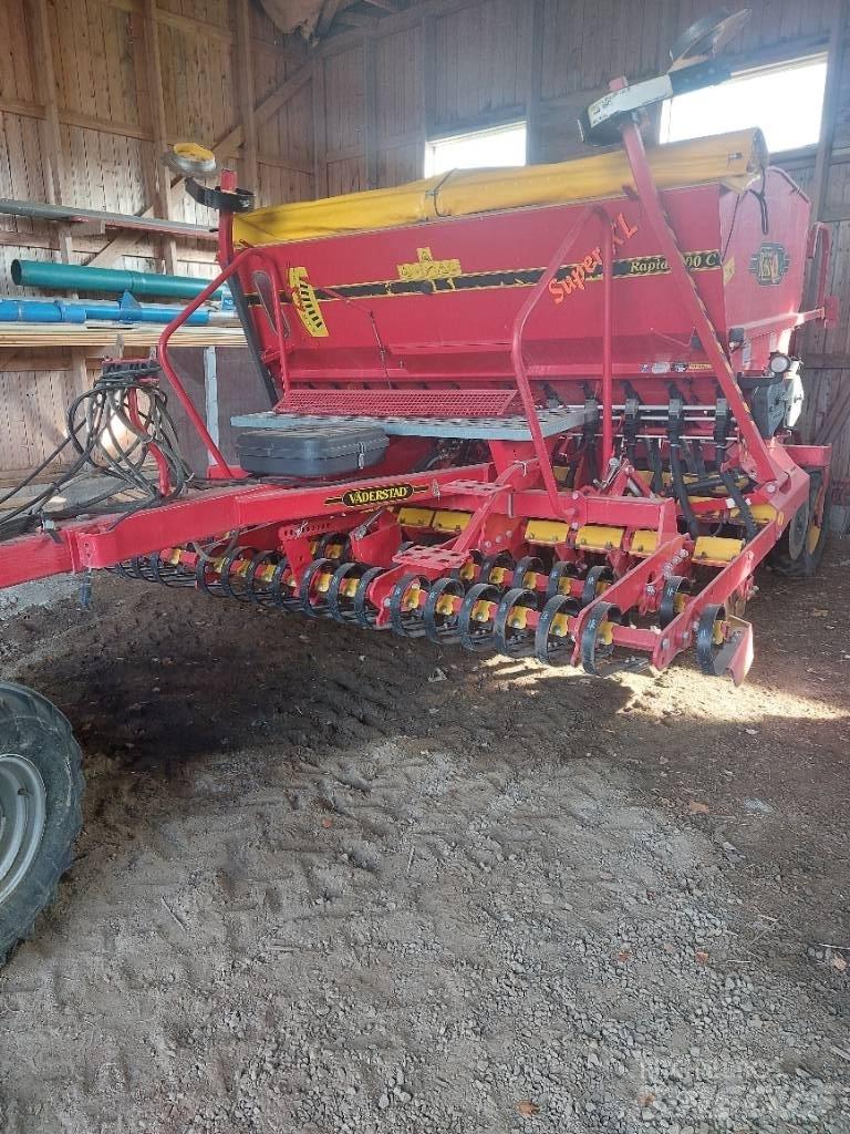 Väderstad Rapid300C Kombinované sejačky