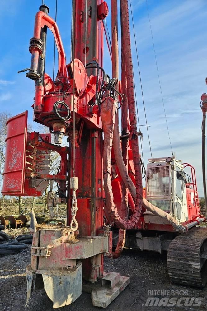 Soilmec R312-200 Pilierovej žeriav
