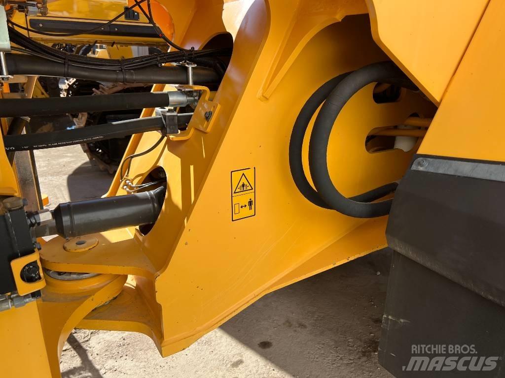 Volvo L180H Kolesové nakladače