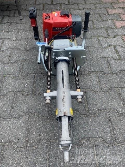 Cembre SD-9P Dvojcestné rýpadlá