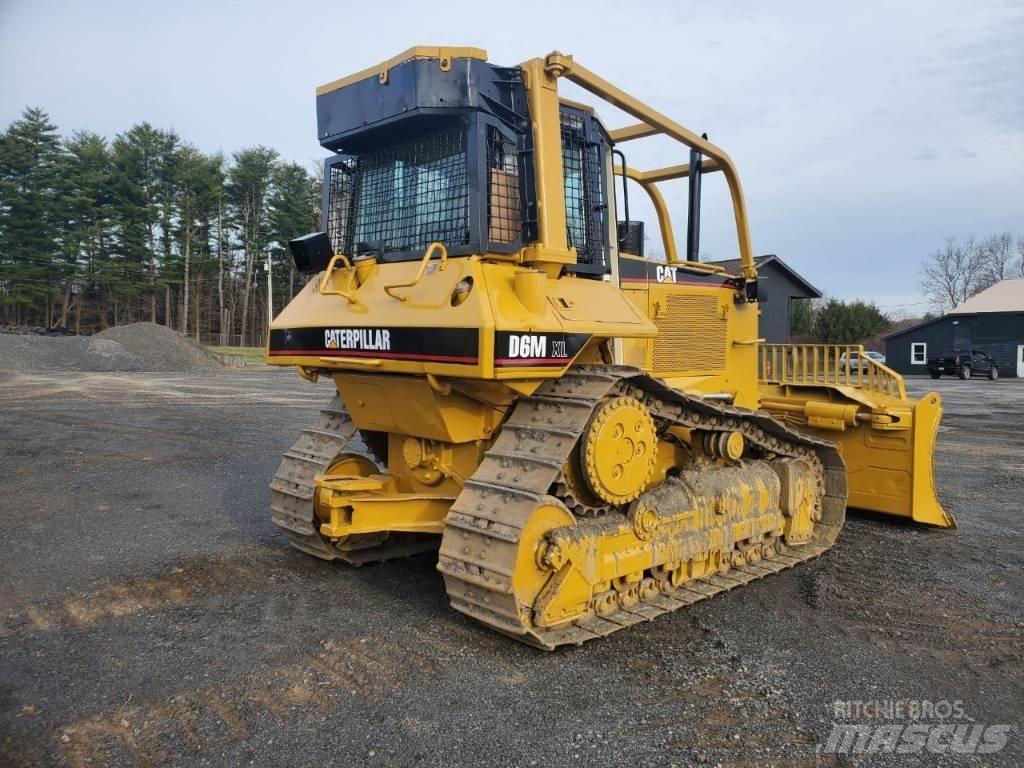CAT D 6 M XL Pásové dozéry