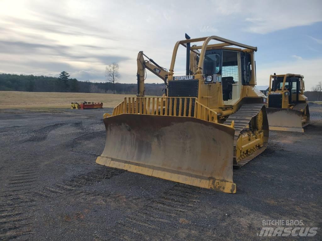 CAT D 6 M XL Pásové dozéry