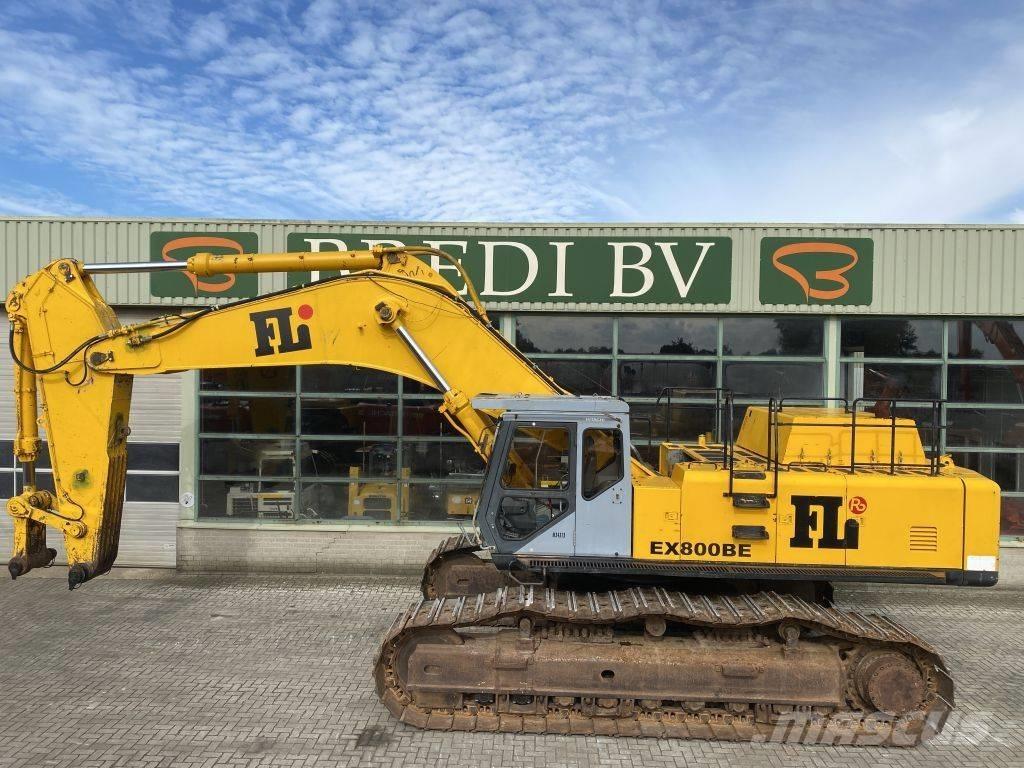 Hitachi EX 800-5 Pásové rýpadlá