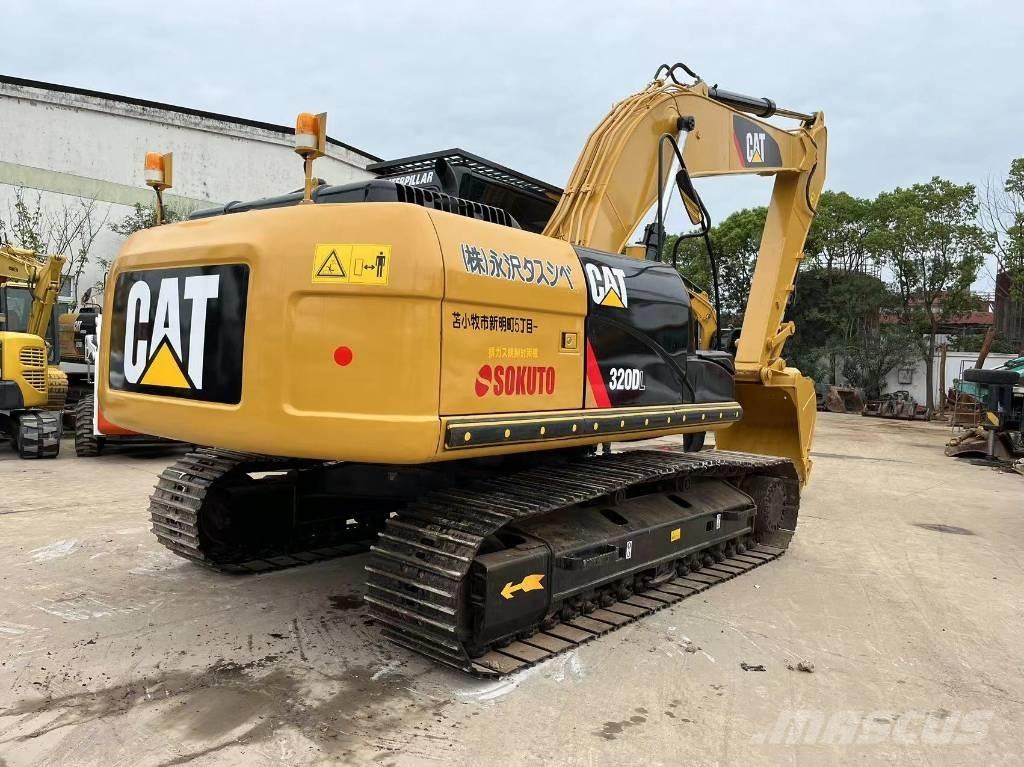 CAT 320 D L Pásové rýpadlá