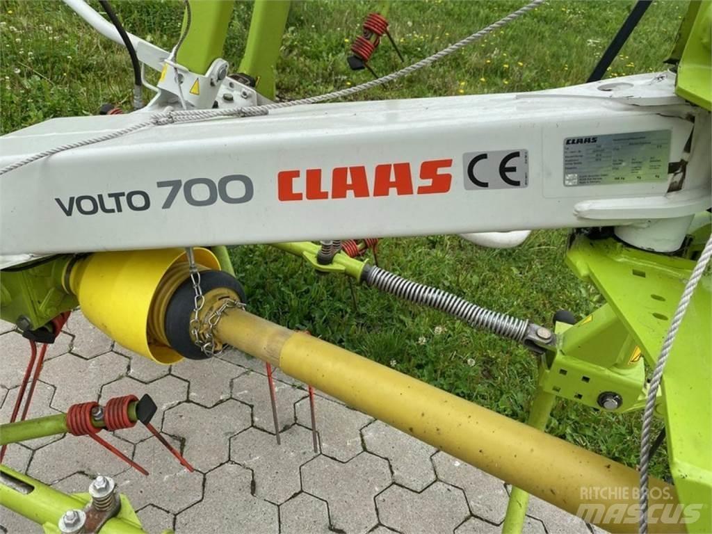 CLAAS VOLTO 700 Obracače a zhrabovače sena