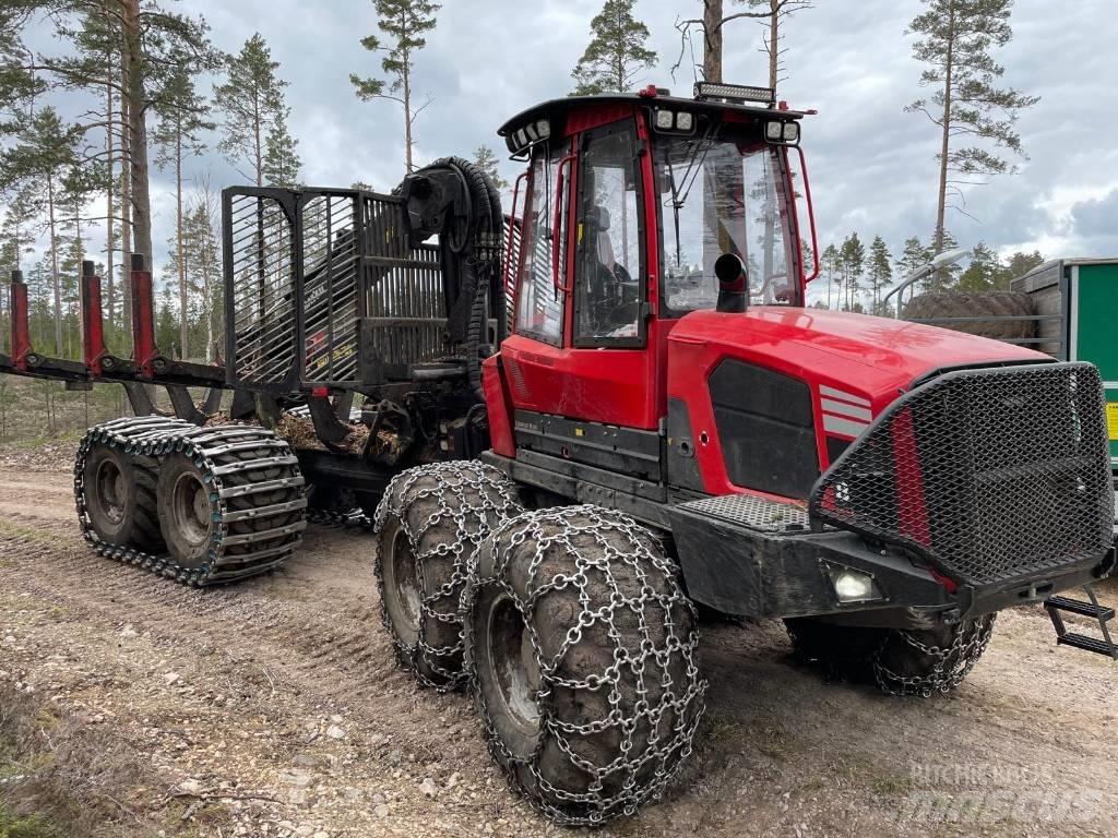 Komatsu 895 Lesné traktory