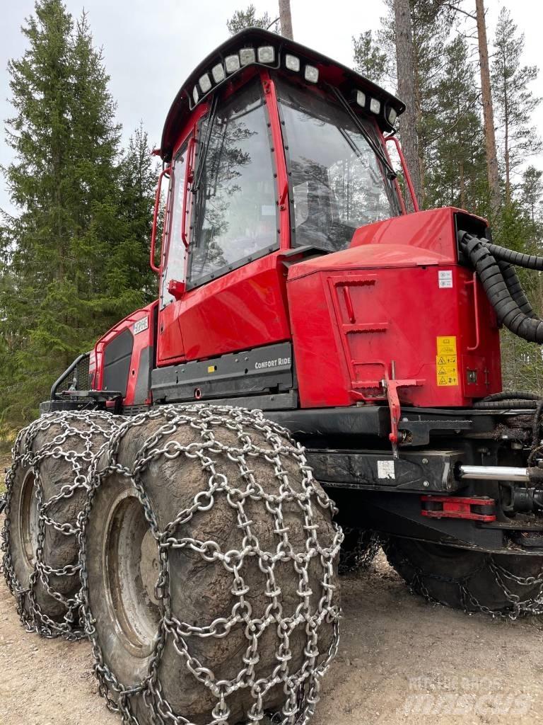 Komatsu 895 Lesné traktory