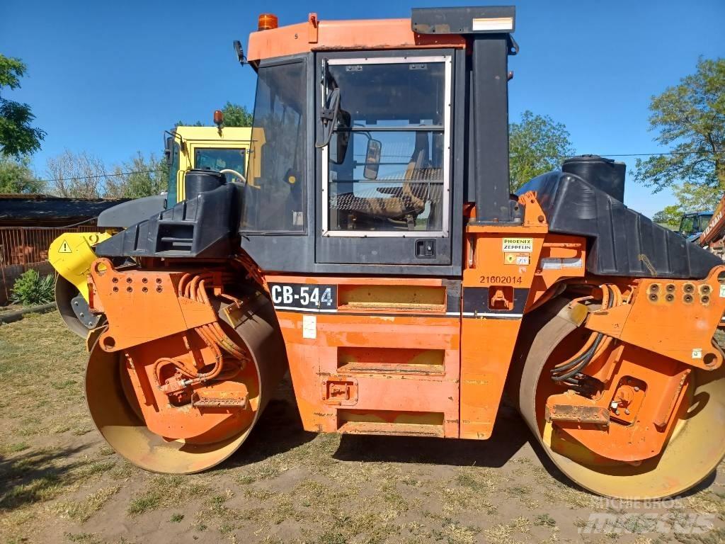 CAT CB 544 Tandemové valce