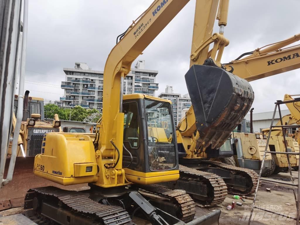 Komatsu PC60-7 Pásové rýpadlá