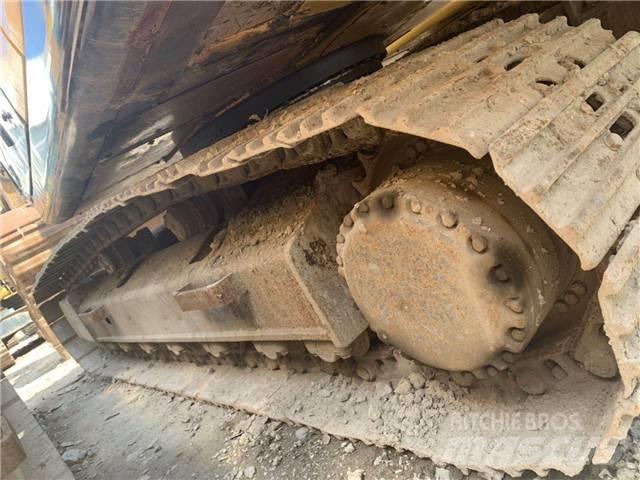 Hyundai R215-7 Pásové rýpadlá