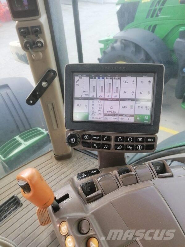 John Deere 7230 R Traktory