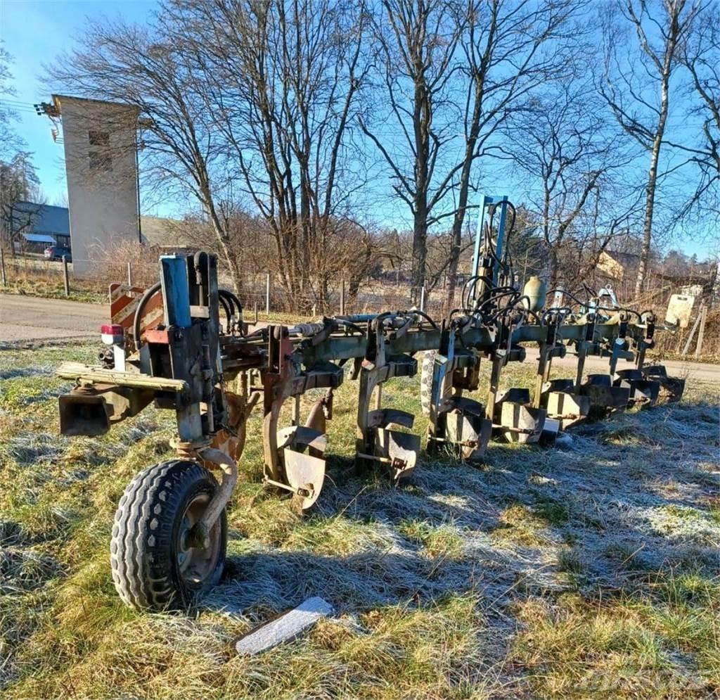 Fortschritt B550 Konvenčné pluhy