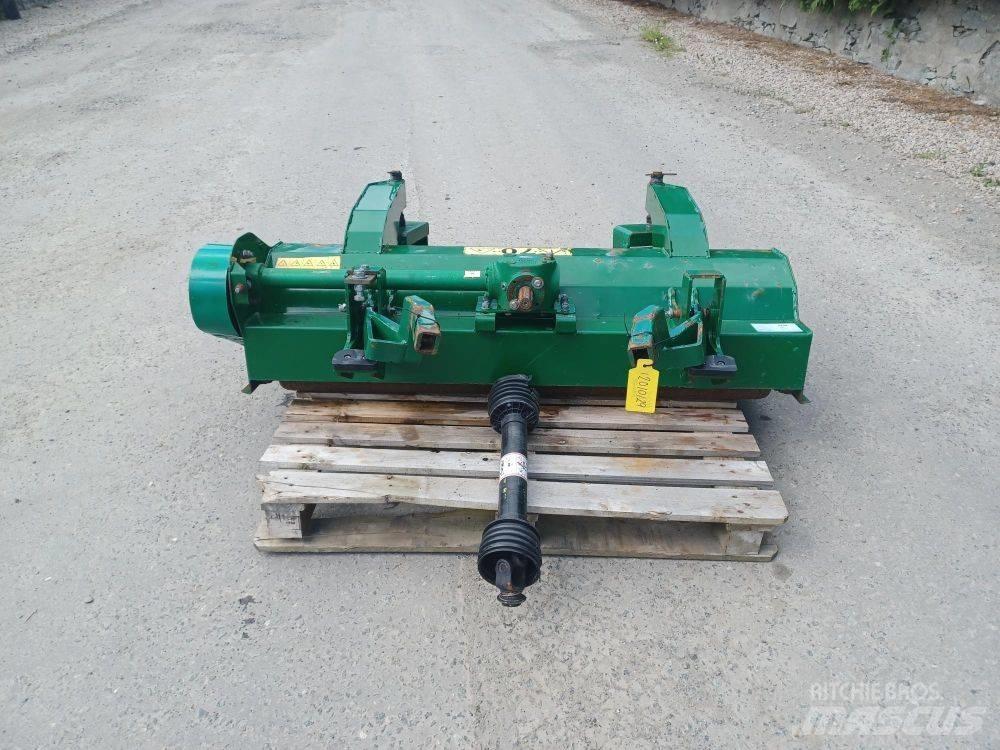 Major JD 140F Žacie stroje