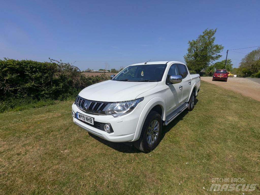 Mitsubishi L 200 Nakladacia/sklápacia bočnica