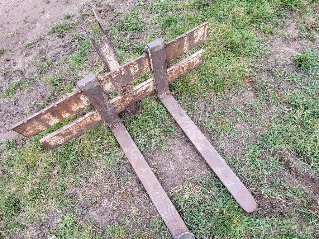 Schaeff SKL 700 Kolesové nakladače