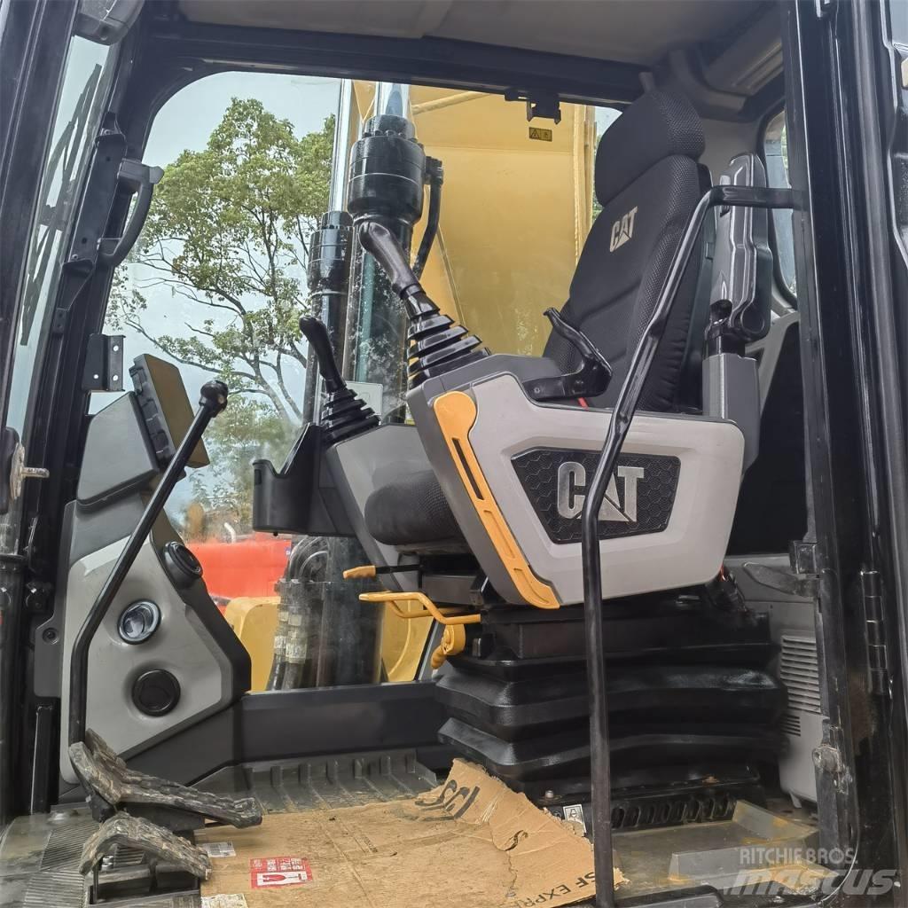 CAT 320 GC Pásové rýpadlá