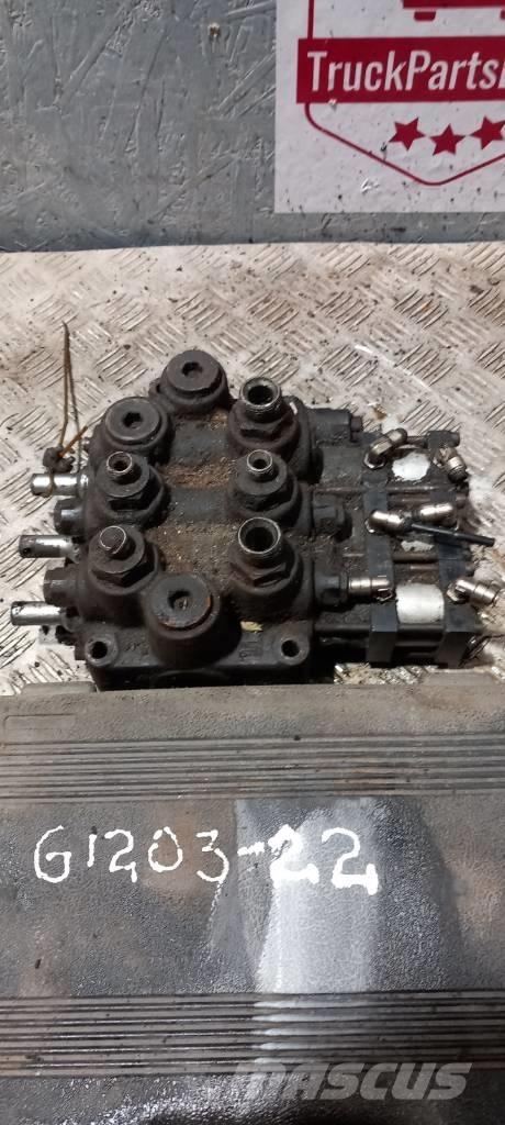 MAN TGA divider Hydraulika