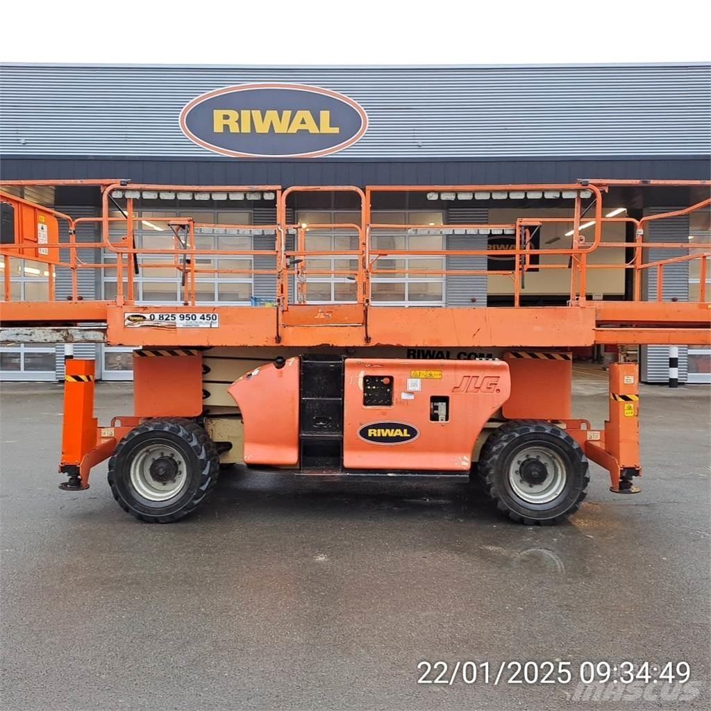 JLG 3394RT Nožnicové zdvíhacie plošiny