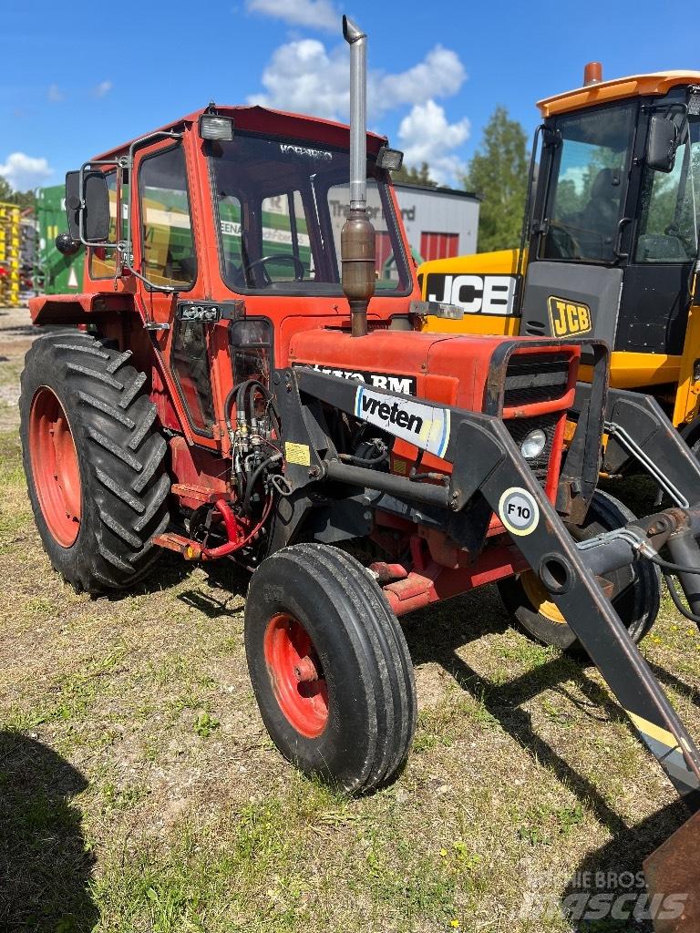 Volvo BM 2200 Traktory