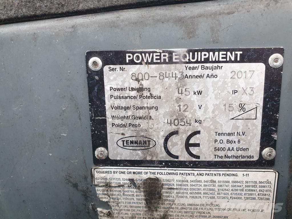 Tennant 800 Zametacie stroje