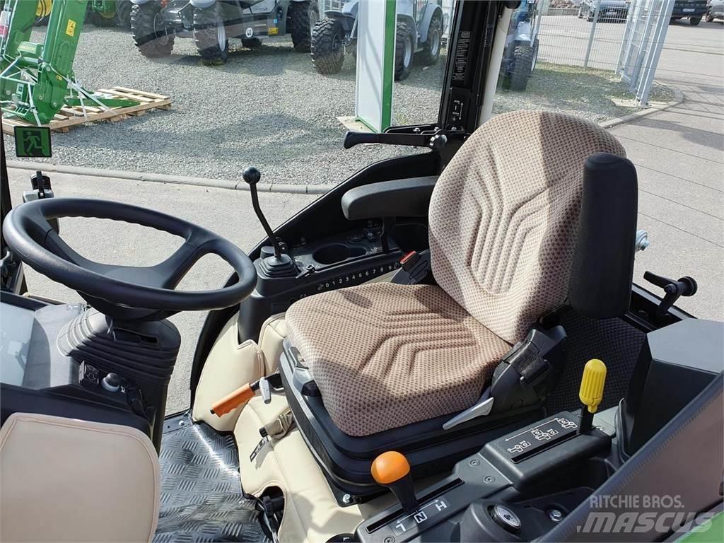 John Deere 2026R Kompaktné traktory