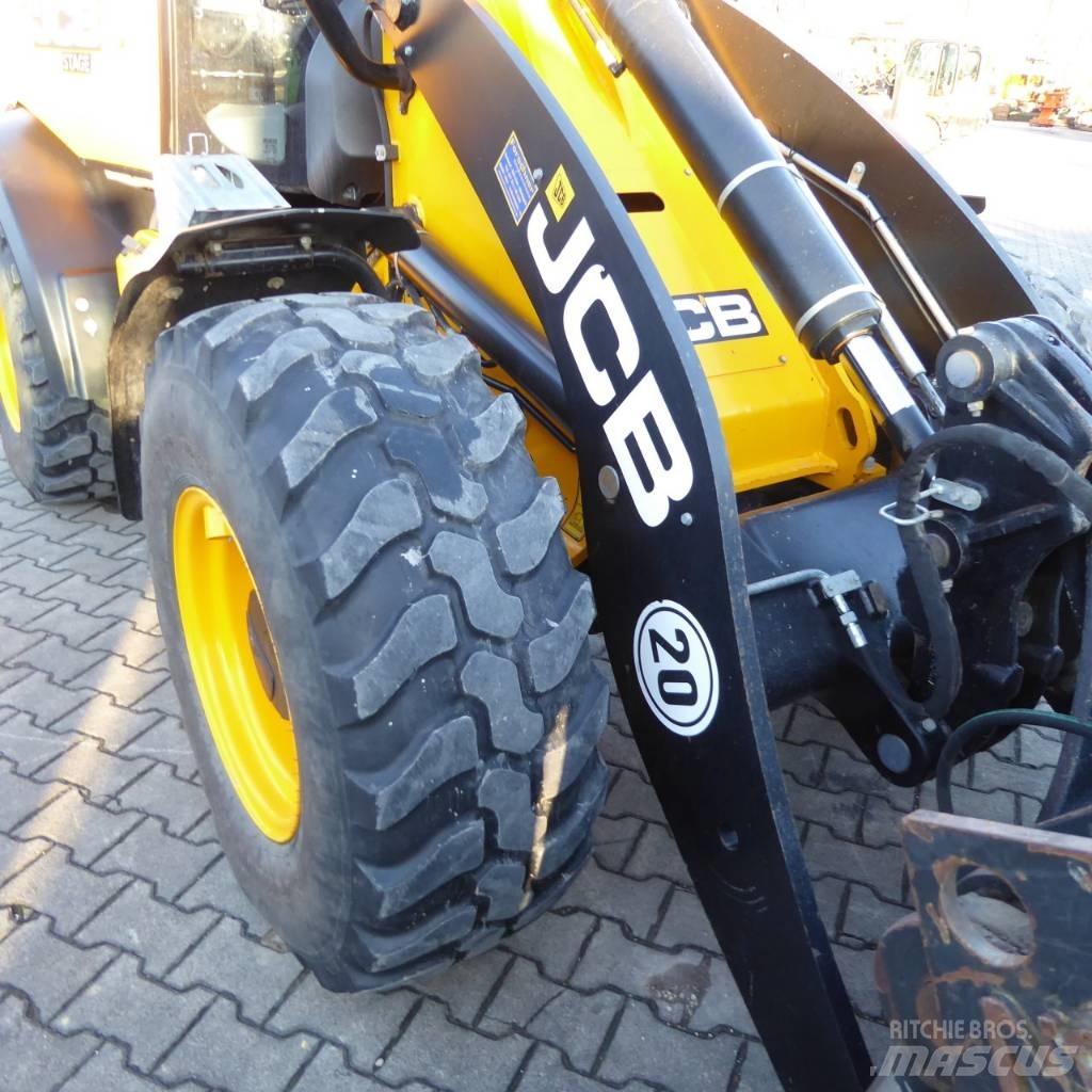 JCB 409 SV Kolesové nakladače