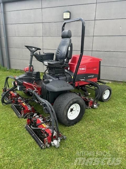 Toro RM 5410 AWD Kosačky fervejí