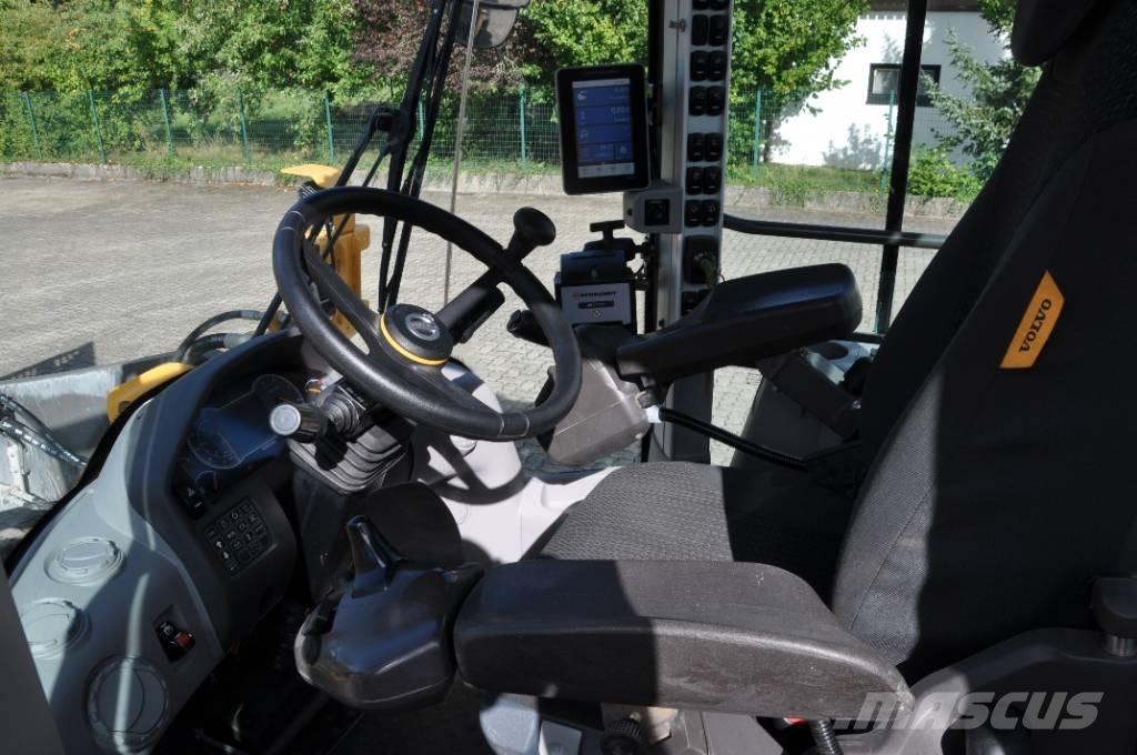 Volvo L90H Long Boom Kolesové nakladače