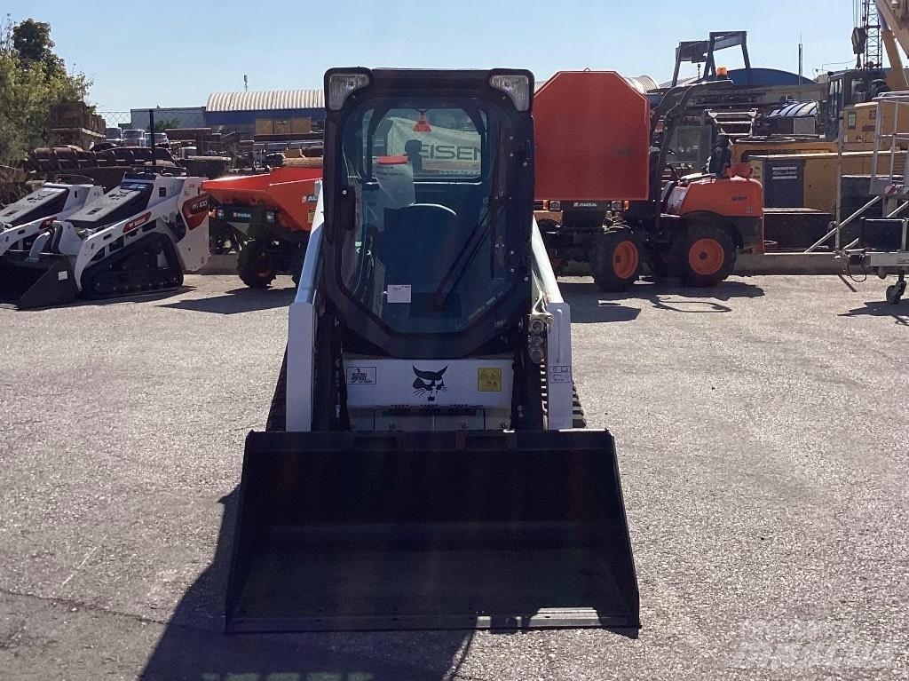 Bobcat T 450 Šmykom riadené nakladače