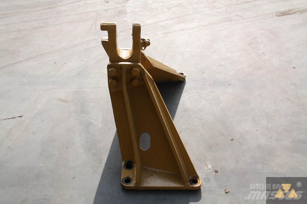 CAT D7G Drawbar Doprava – ostatné