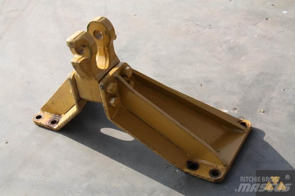 CAT D7G Drawbar Doprava – ostatné