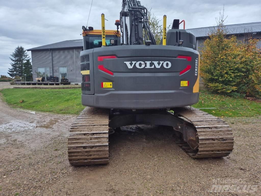 Volvo ECR235EL Pásové rýpadlá