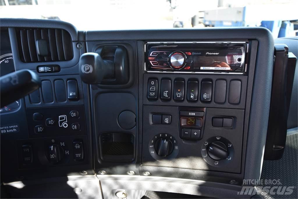 Scania G440 8X4 Autožeriavy, hydraulické ruky