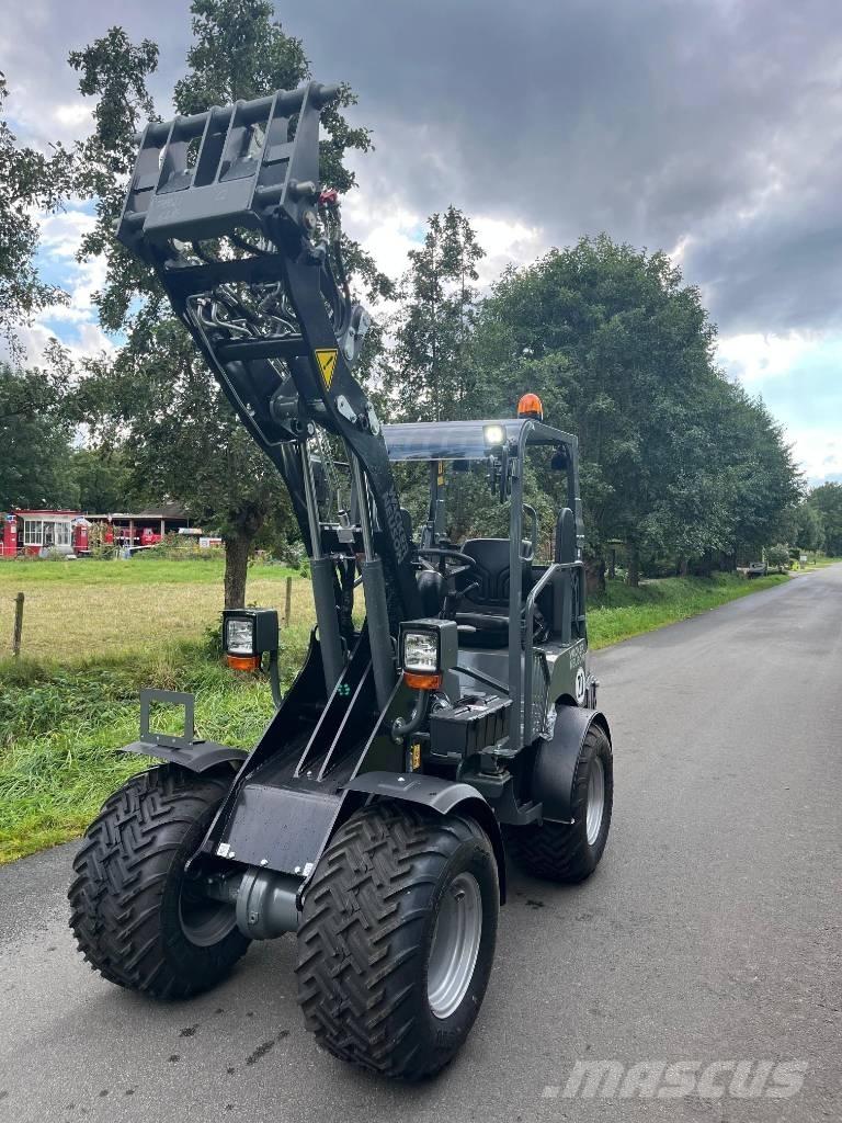 Wacker Neuson WL 25 Kolesové nakladače
