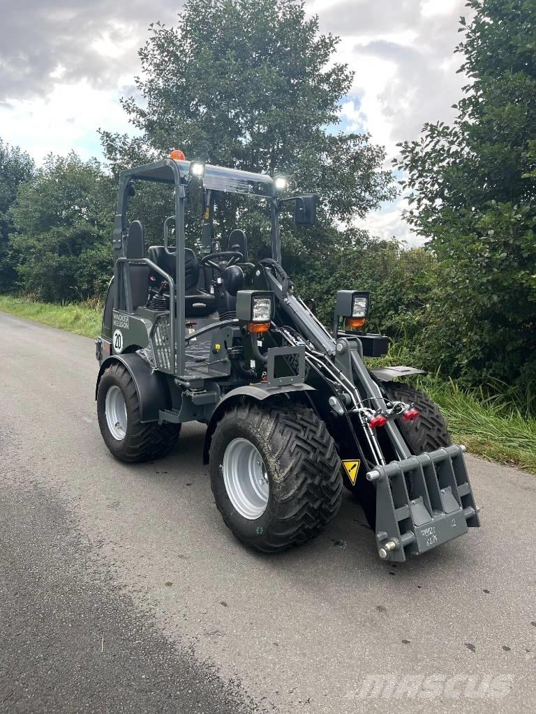 Wacker Neuson WL 25 Kolesové nakladače