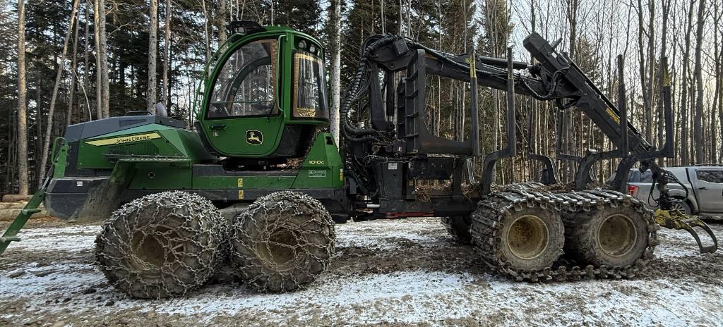 John Deere 1010G Lesné traktory