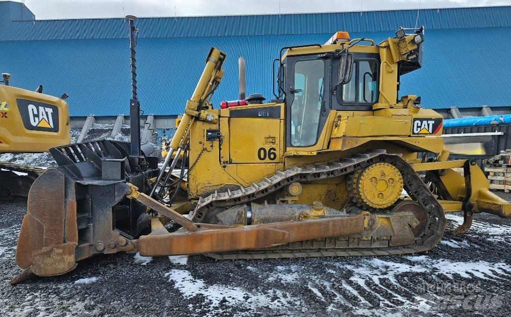 CAT D 6 T XL Pásové dozéry