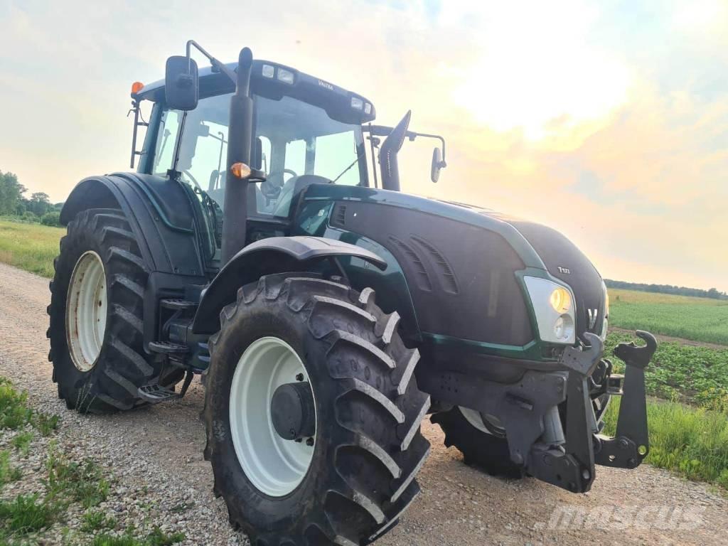 Valtra T 173 HiTech Traktory
