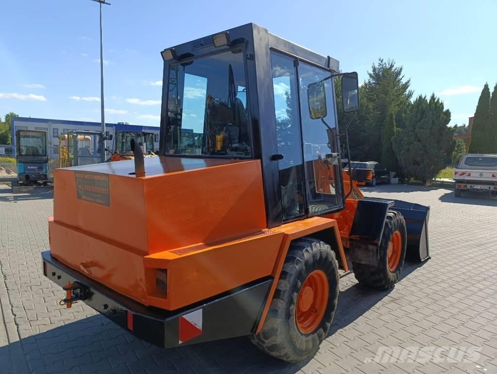 Hanomag 15 F Kolesové nakladače