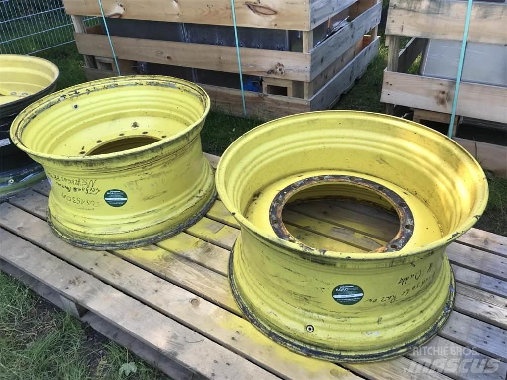 John Deere 18x34 Pneumatiky, kolesá a ráfiky