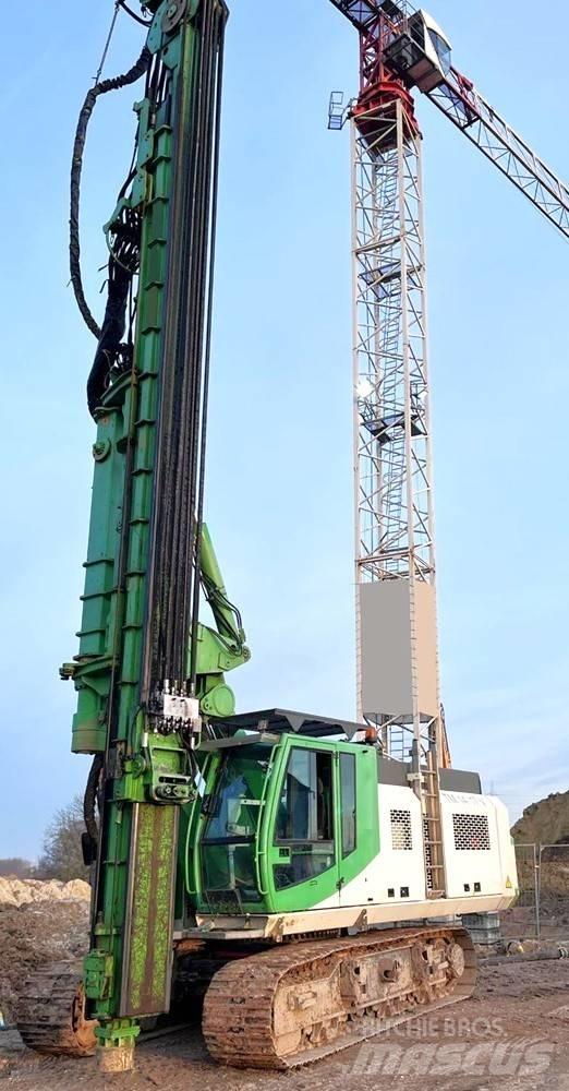 ABI TM14/17V Hydraulické baranidlá na zatĺkanie pilotov