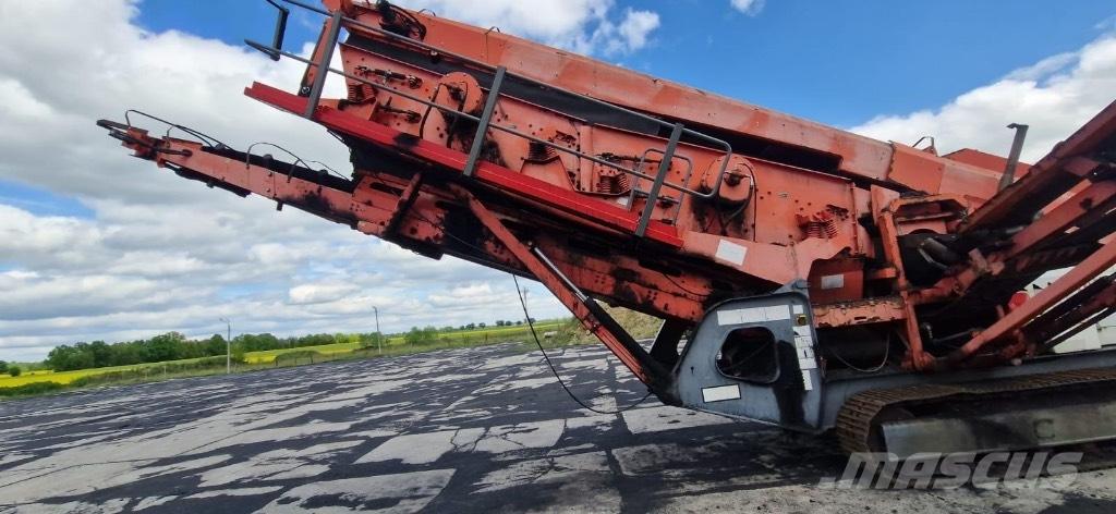 Sandvik QA 450 Mobilné triediče