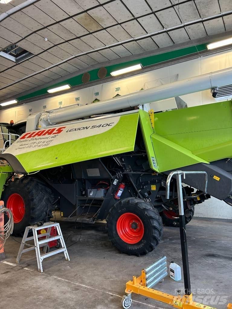 CLAAS Lexion 540 C Kombinované zberacie stroje