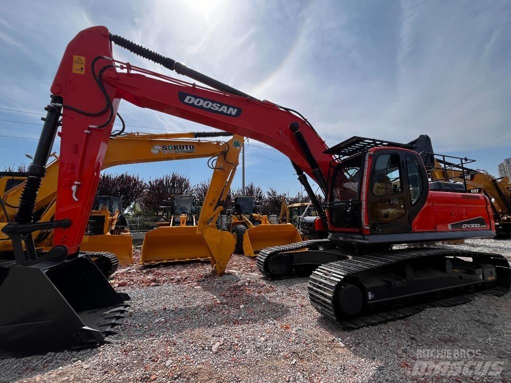 Doosan DX 300 LC-9C Pásové rýpadlá