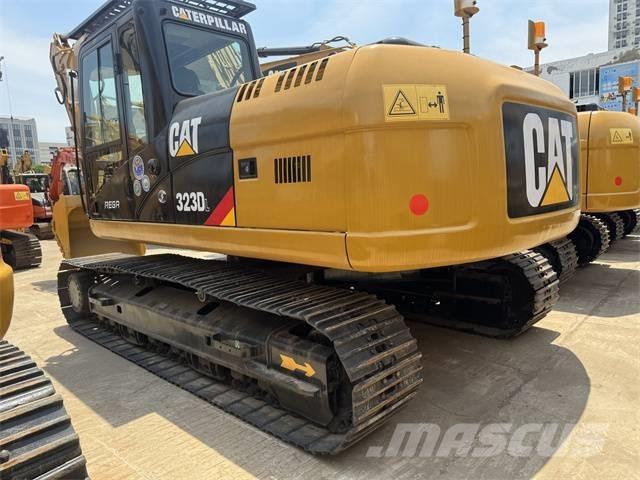 CAT 323 D L Pásové rýpadlá
